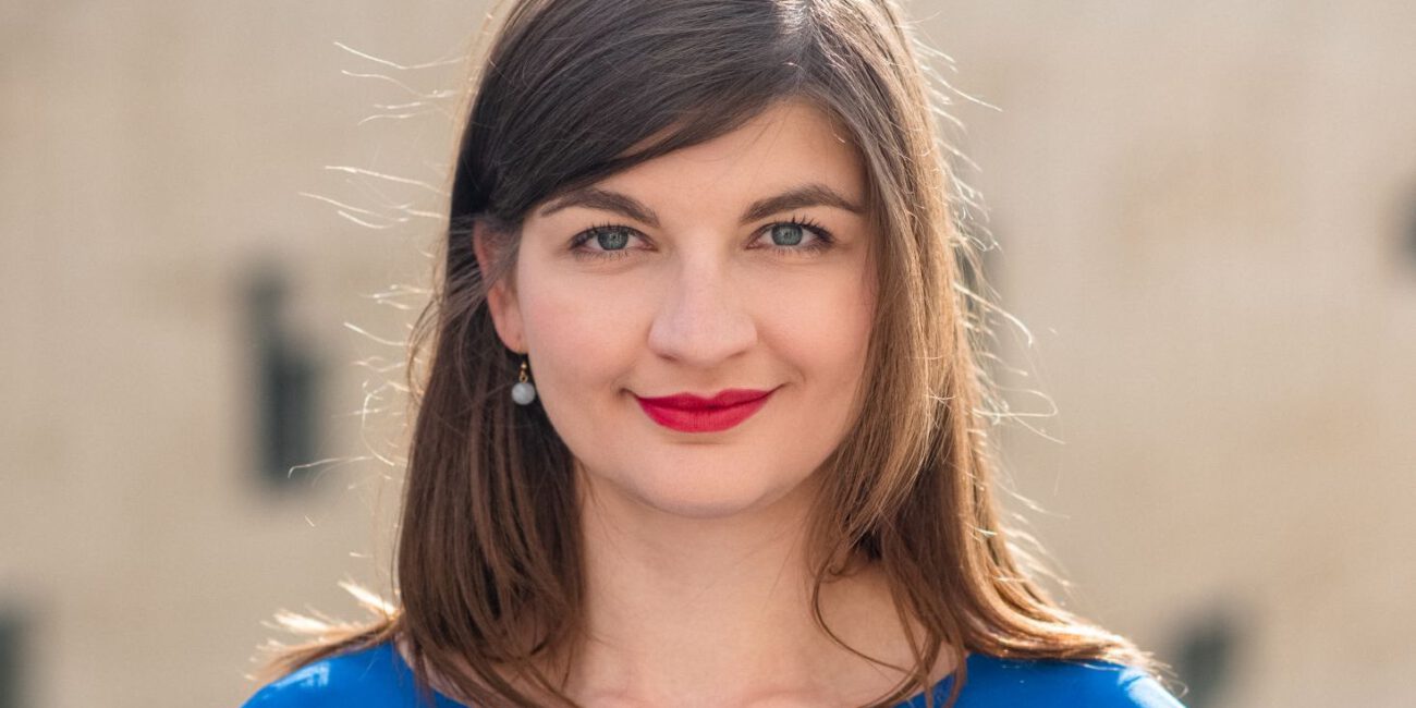 Dr. Julia Uznanski, LL.B. - Fachanwältin für Arbeitsrecht
